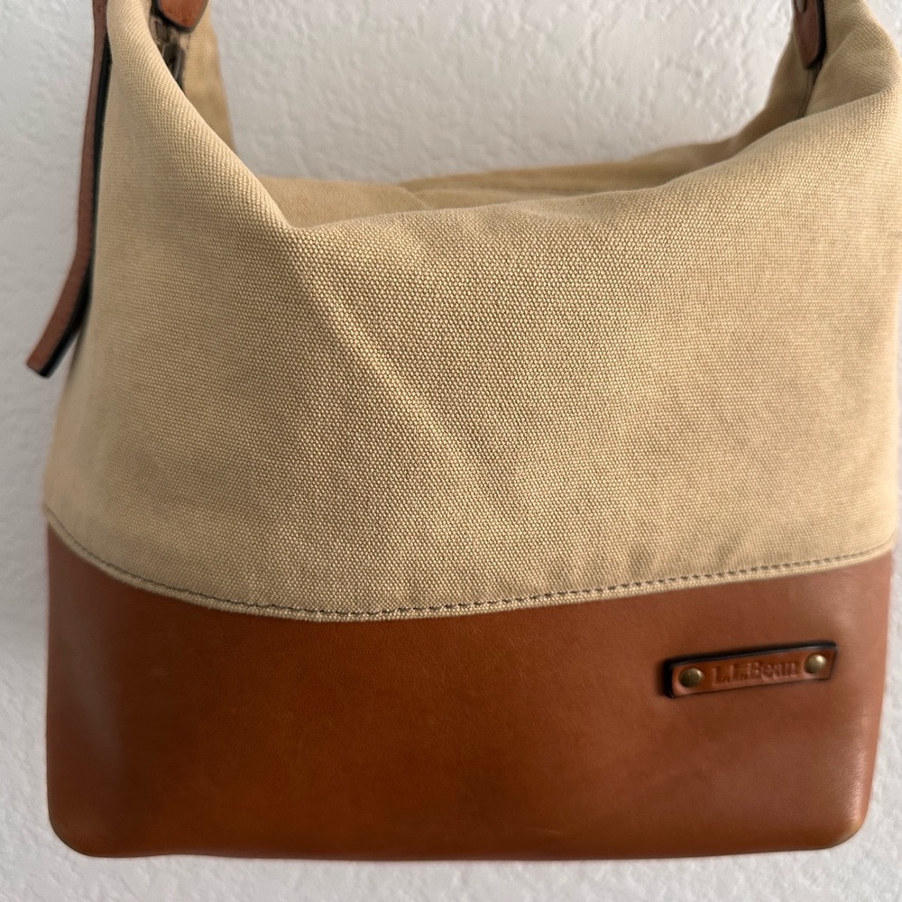 L.L.Bean Waxed Canvas Crossbody. Cotton Canvas Bag Leather Trim. - Picture 5 of 11